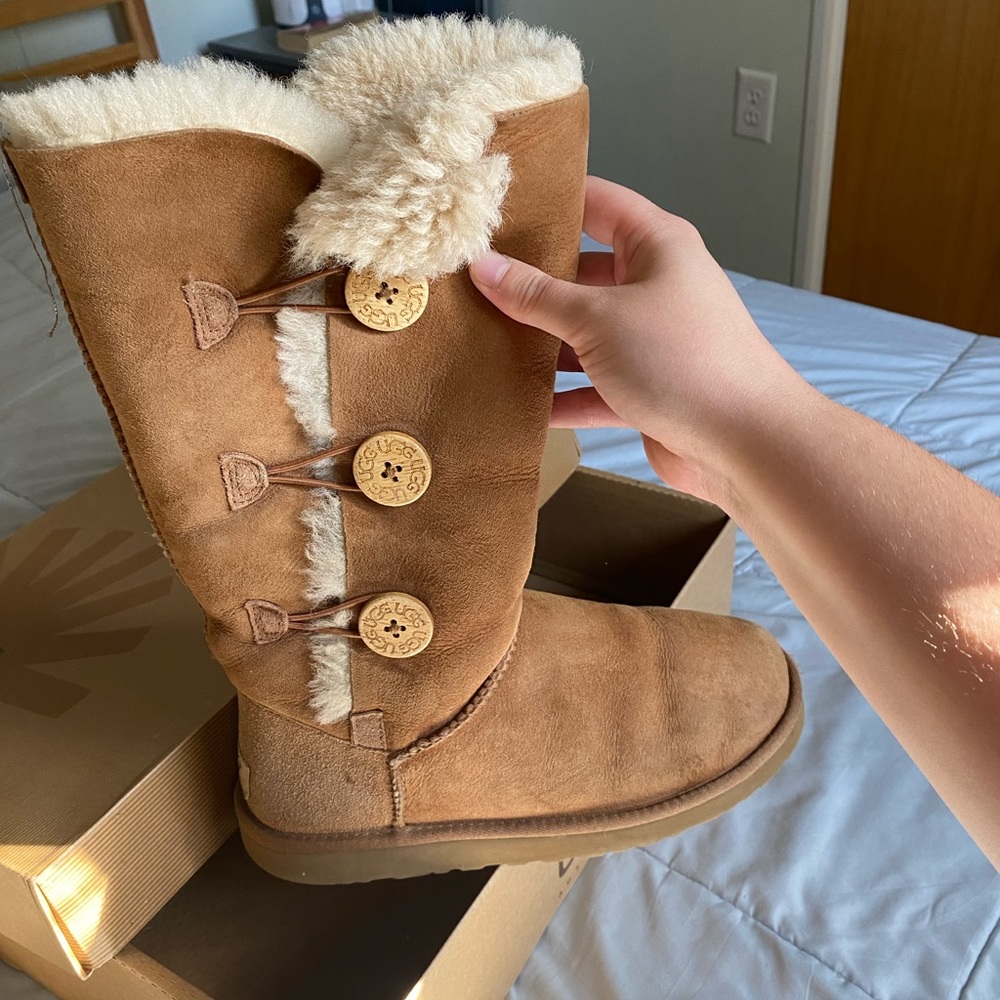 Ugg Bailey Button Triplet - image 2